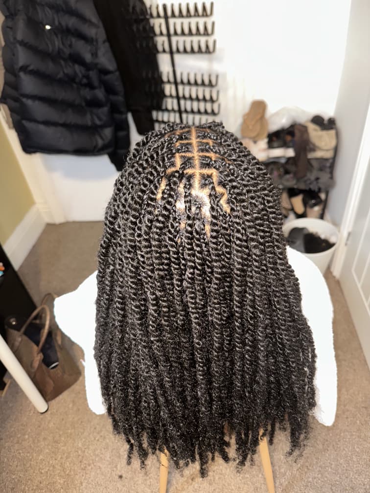 Kinky twists